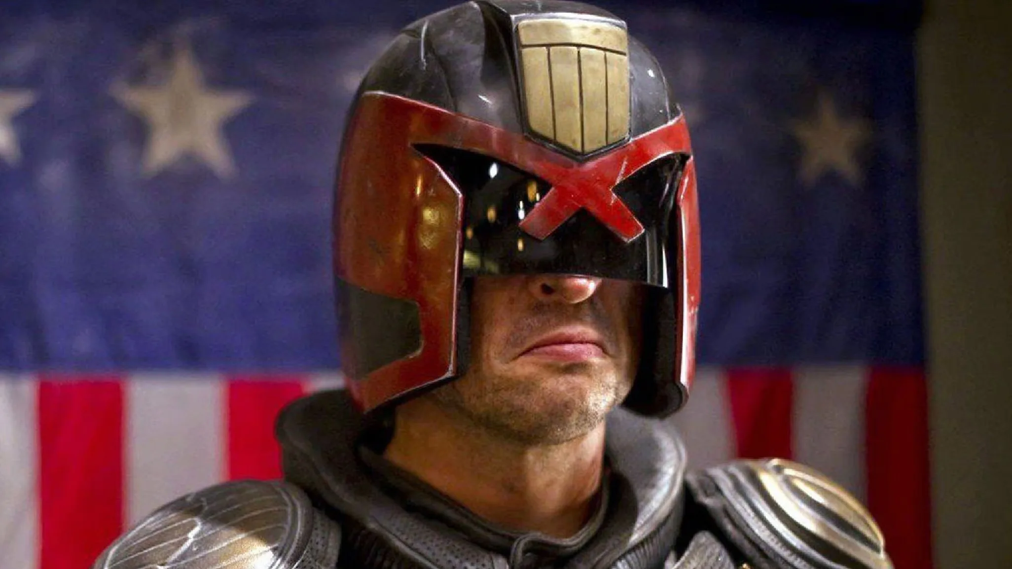 Close up of Karl Urban as Dredd